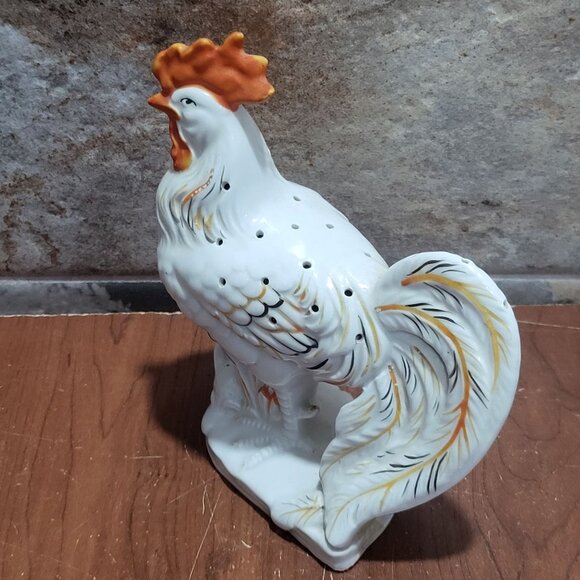 Vintage White Rooster Scented Sachet Potpourri Holder Ventilation Holes Top Deco - Picture 11 of 11